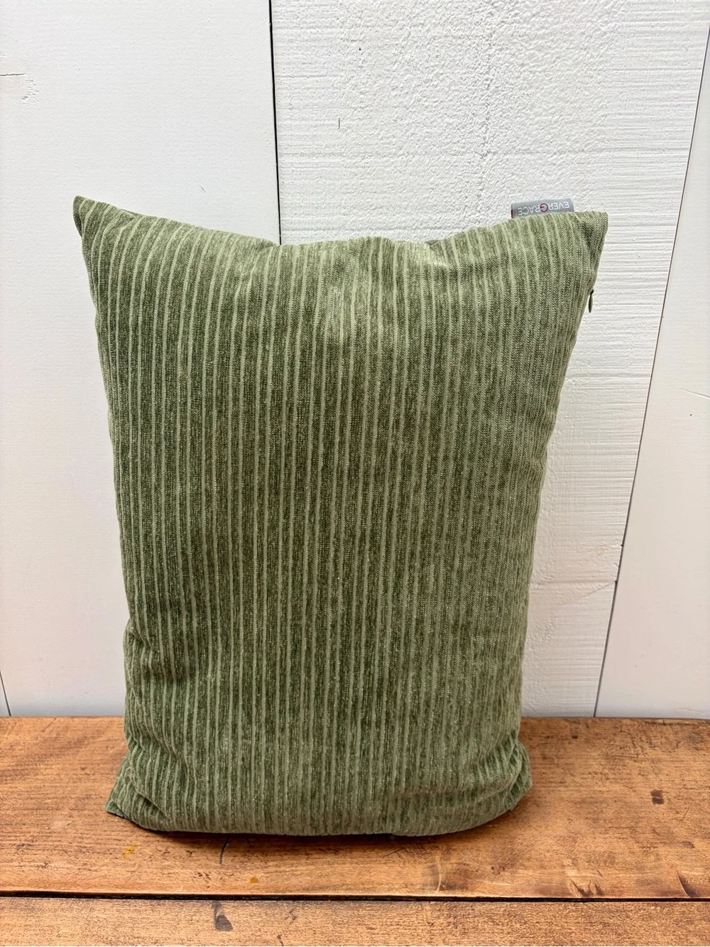 EverGrace Ribbed Velvet Accent Pillow - Soft Textured Throw Cushion 14x20”